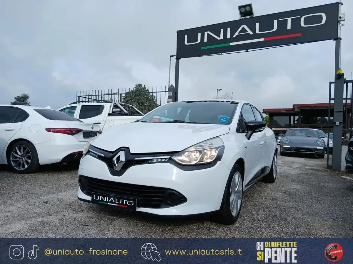 Usata Renault Clio IV Life 75 CV (55 kW) 2016 Bianco Berlina