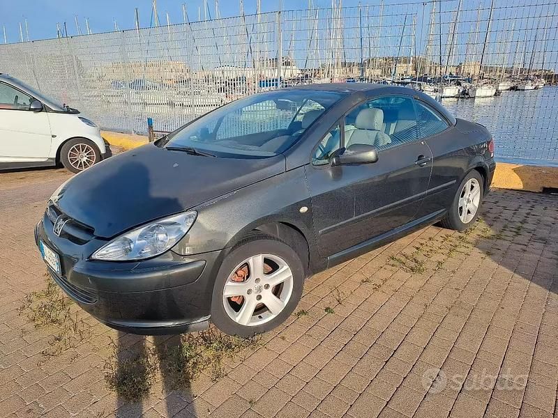 Begagnad Peugeot 307 2002 Cab