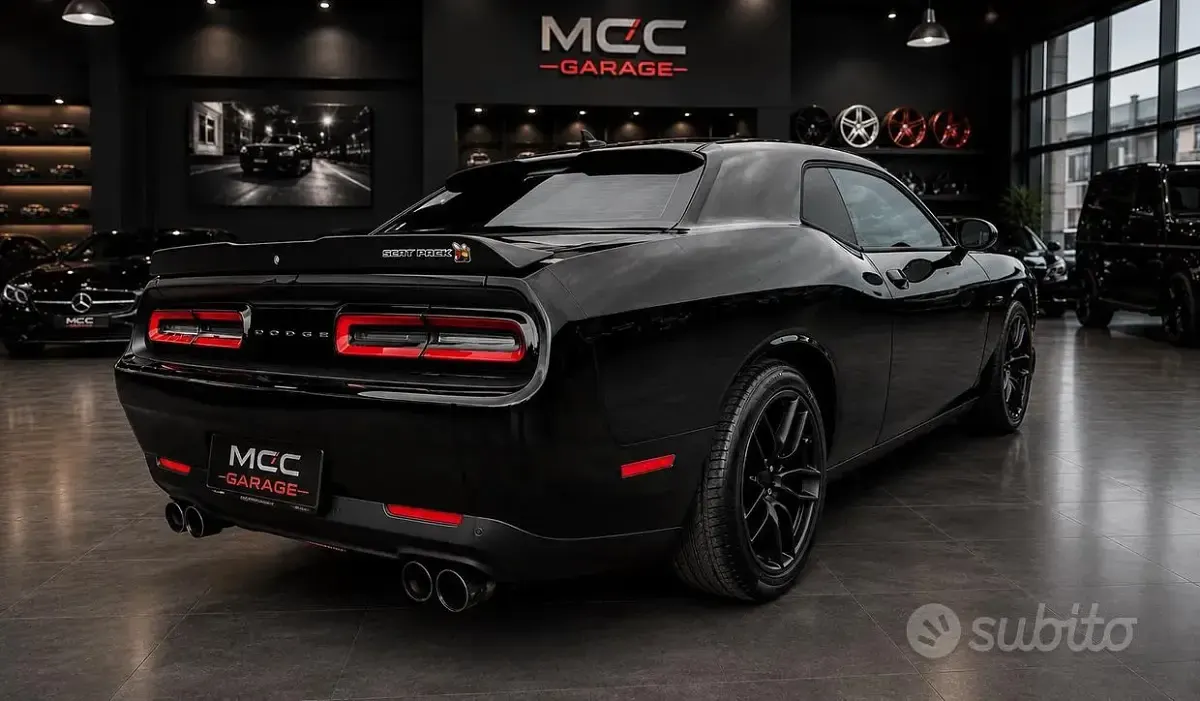 Usata Dodge Challenger 485 CV (356 kW) 2023 Nero Coupé