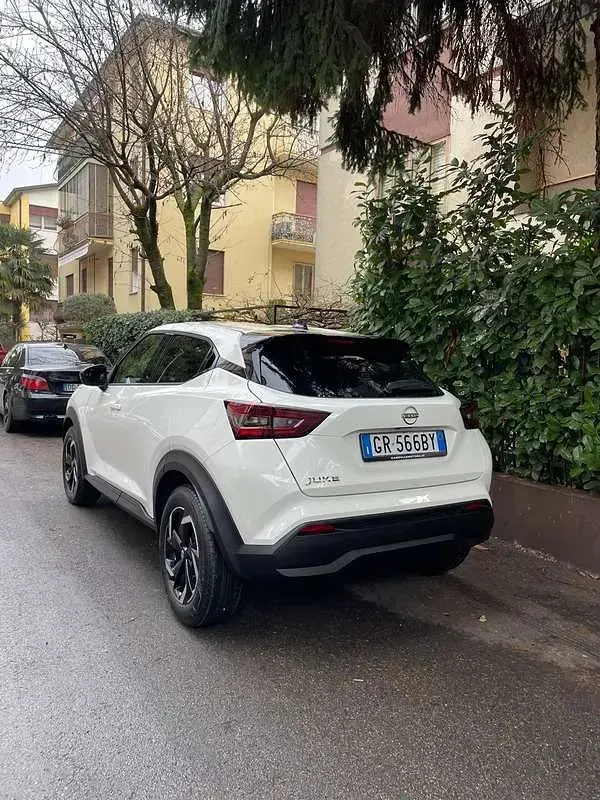 Usata Nissan Juke N-Connecta 114 CV (83 kW) 2023 Bianco SUV