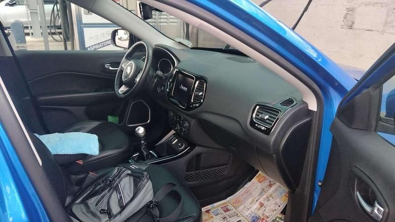 Usata Jeep Compass Limited 120 CV (88 kW) 2019 Blu/azzurro SUV