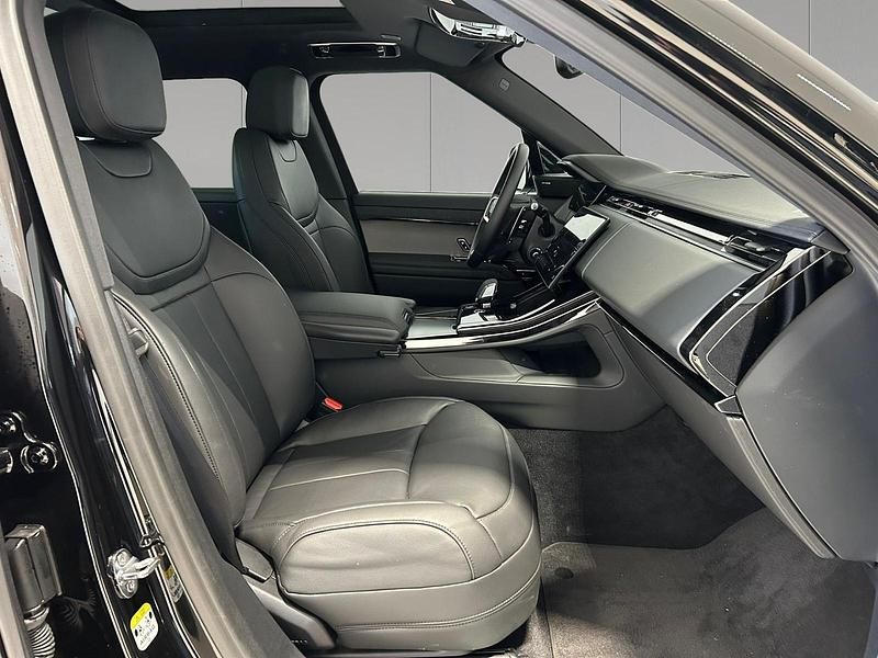 Usata Land Rover Range Rover Sport SE Dynamic 249 CV (183 kW) 2025 Santorini black SUV