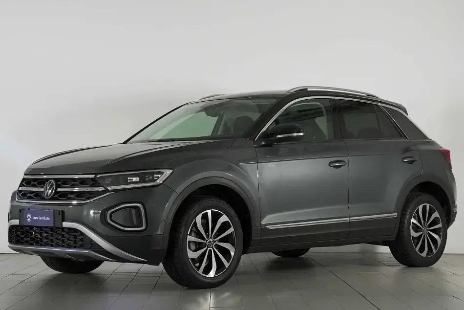 Usata VW T-Roc 150 CV (110 kW) 2023 SUV