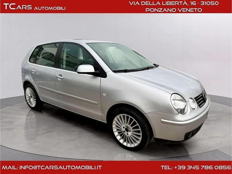 Usata VW Polo 75 CV (55 kW) 2004 Argento Berlina