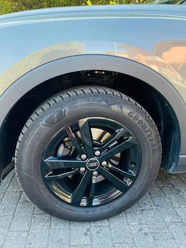 Usata Audi Q3 Ambiente 150 CV (110 kW) 2021 Grigio SUV