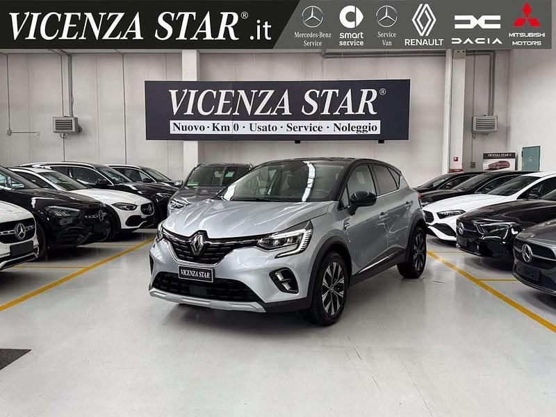 Usata Renault Captur Techno 91 CV (66 kW) 2024 Grigio cassiope SUV
