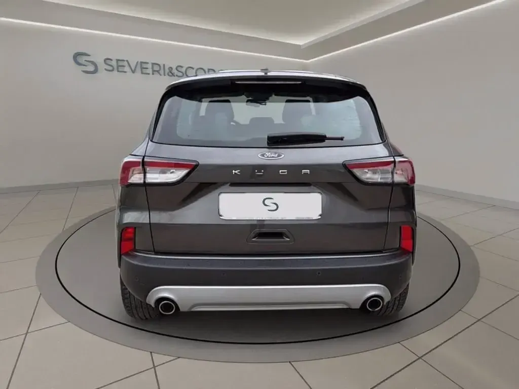 Usado Ford Kuga Business Edition 120 CV (88 kW) 2022 Gris SUV