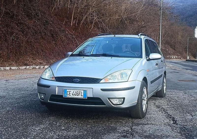 Usata Ford Focus Zetec 116 CV (85 kW) 2003 Station wagon