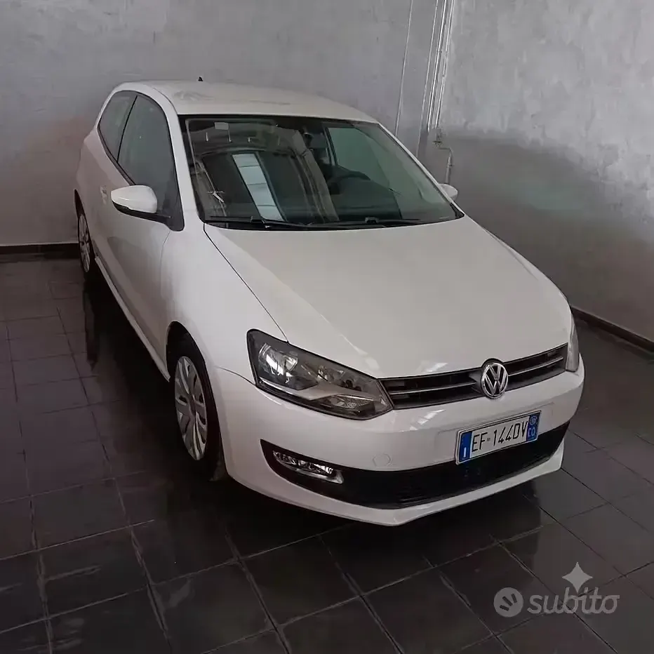 Usata VW Polo Trendline 69 CV (50 kW) 2010 Bianco Utilitaria
