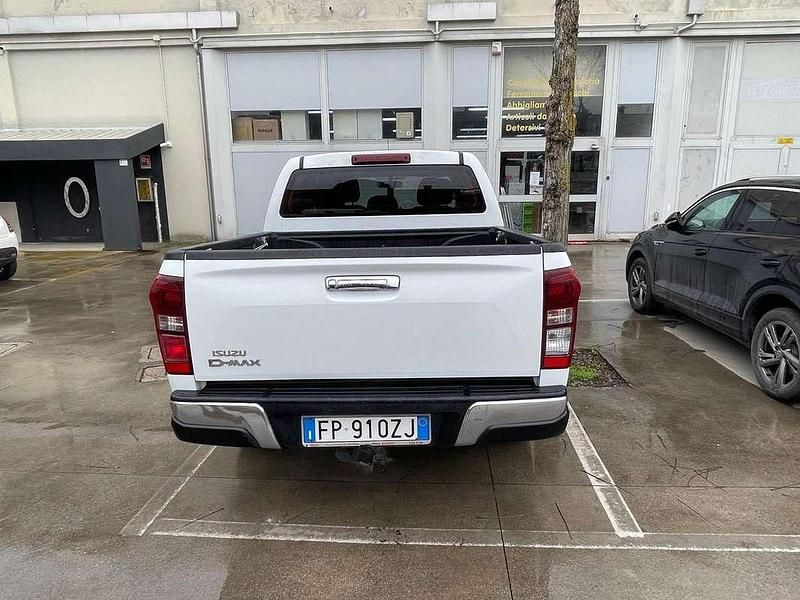 Usata Isuzu D-Max 163 CV (119 kW) 2018 Bianco SUV