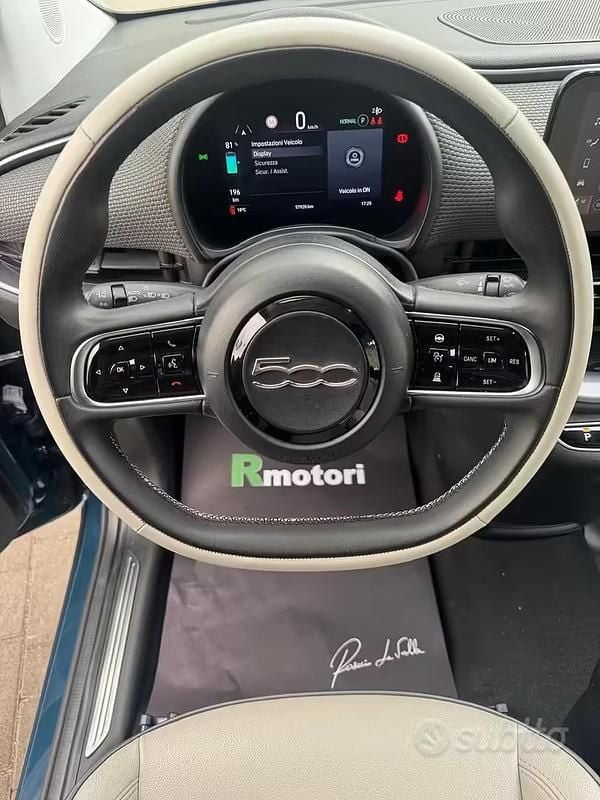 Usata Fiat 500e La Prima 86 kW (118 CV) 2021 Bianco Cabrio