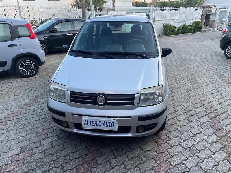Usata Fiat Panda Dynamic 60 CV (44 kW) 2009 Grigio Utilitaria