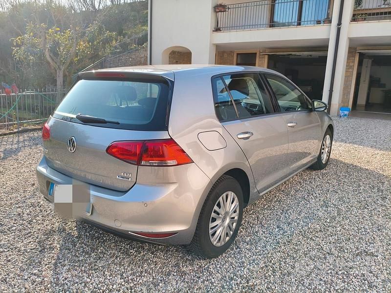 Usata VW Golf VII 90 CV (66 kW) 2016 Grigio Berlina