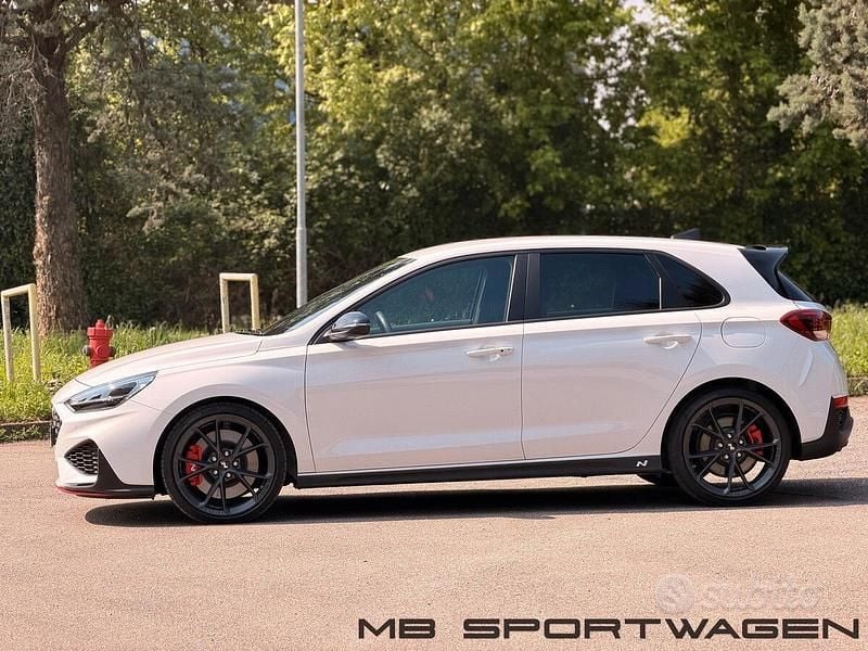 Usata Hyundai i30 N Performance 280 CV (205 kW) 2024 Bianco Berlina
