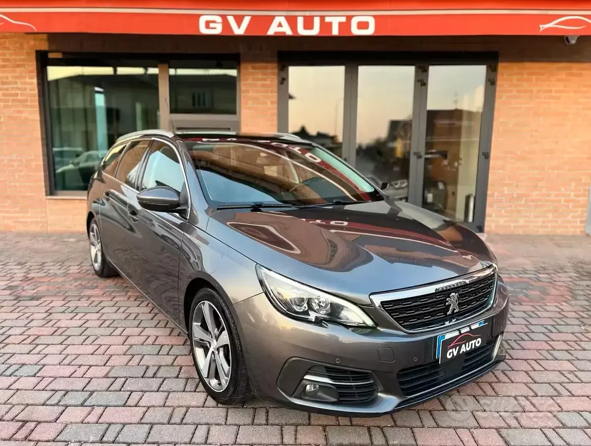 Usata Peugeot 308 Allure 131 CV (96 kW) 2018 Grigio Station wagon