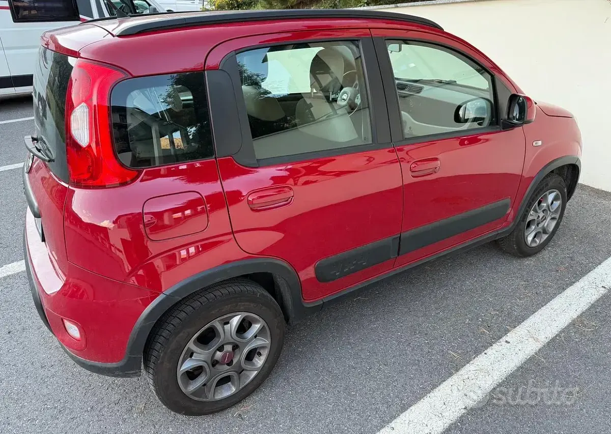 Usata Fiat Panda 4x4 85 CV (62 kW) 2014 Utilitaria