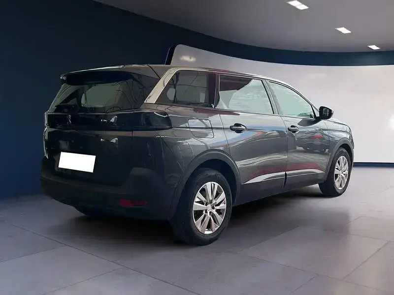 Usata Peugeot 5008 Active 131 CV (96 kW) 2021 Grigio SUV