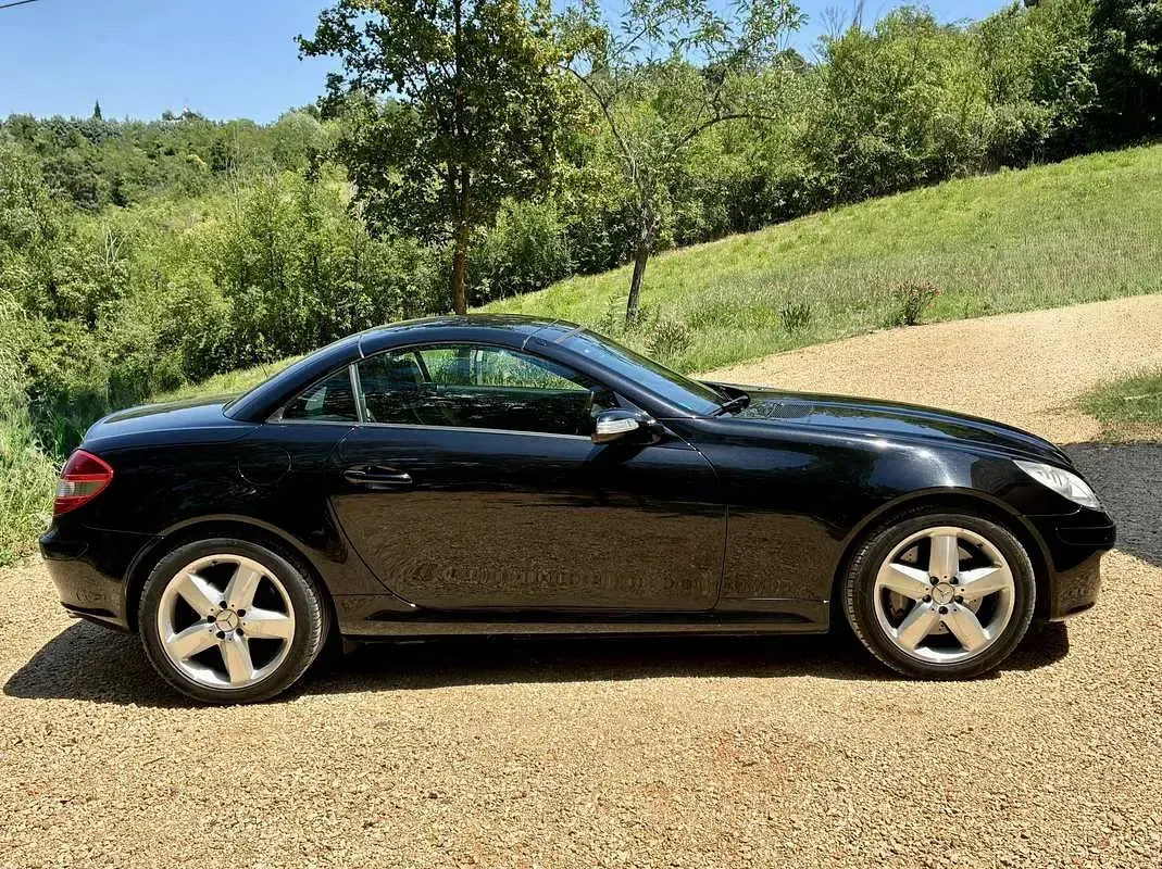Usata Mercedes SLK350 272 CV (200 kW) 2007 Nero Cabrio