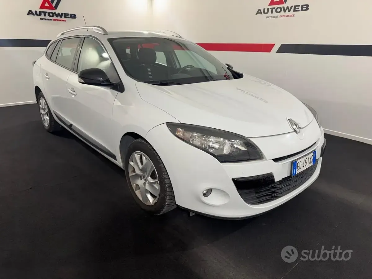 Usata Renault Mégane GrandTour 110 CV (80 kW) 2011 Bianco Station wagon