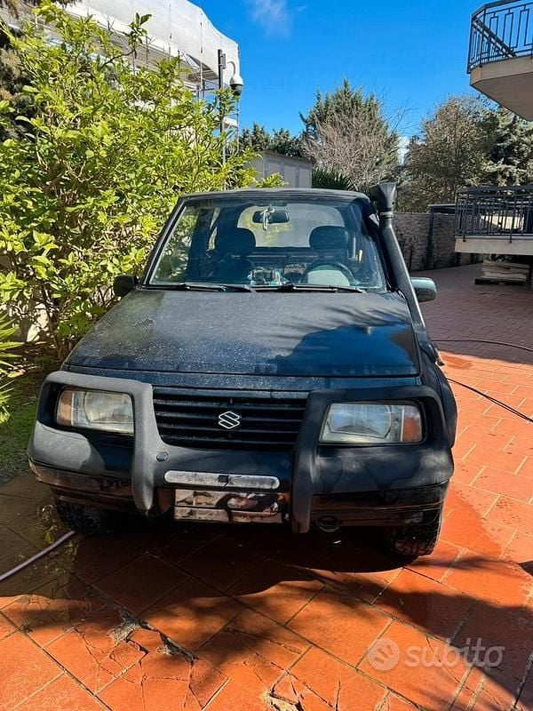 Usata Suzuki Vitara 80 CV (58 kW) 1998 Verde SUV