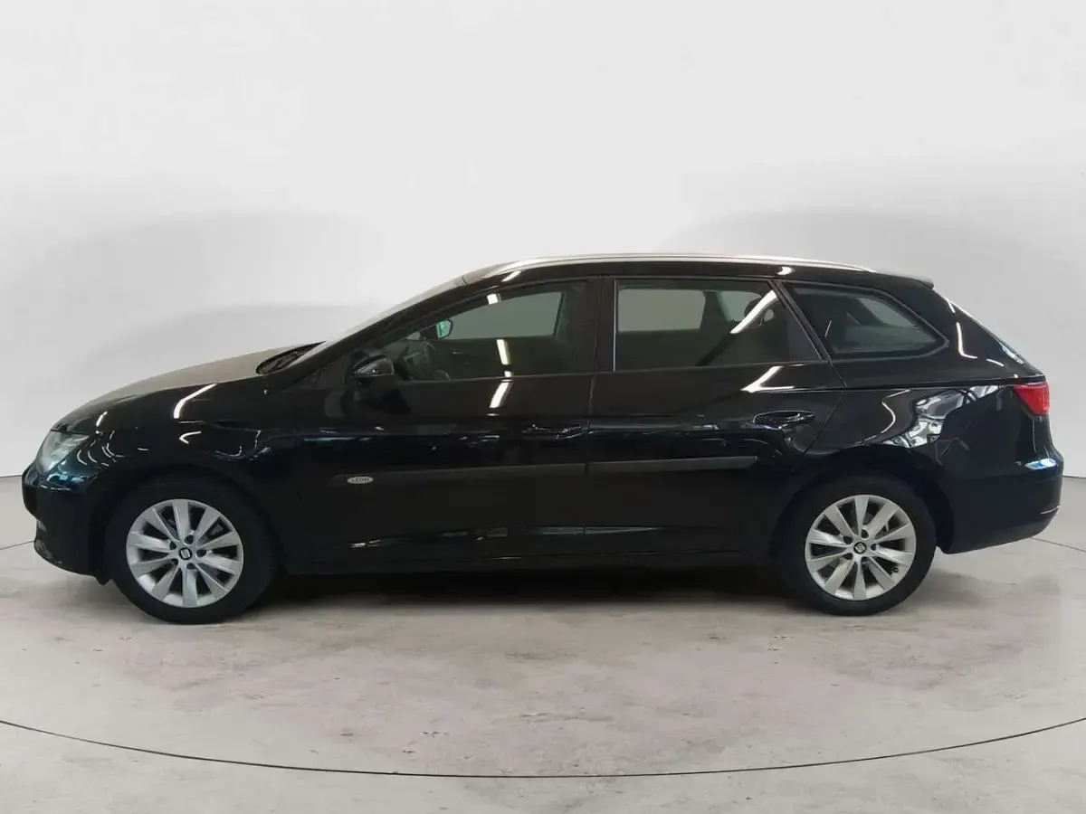 Usata Seat Leon Business 110 CV (80 kW) 2018 Nero Berlina