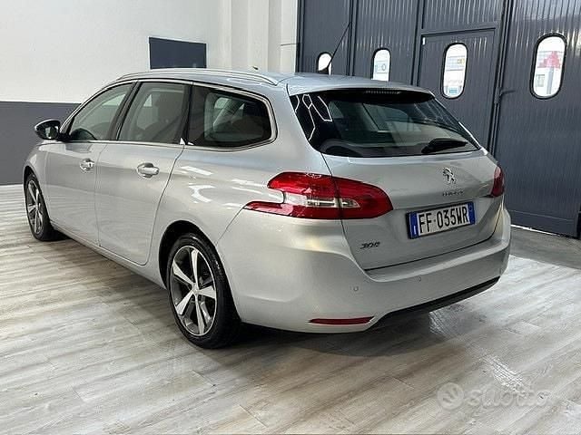Occasion Peugeot 308 Allure 120 ch (88 kW) 2016 Gris Break