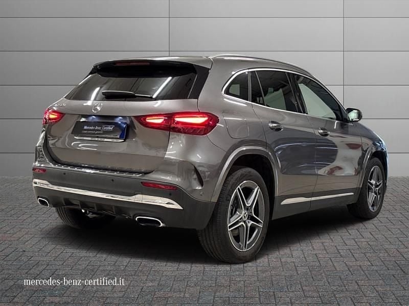 Usata Mercedes GLA250 Advanced Plus 163 CV (119 kW) 2025 Grigio montagna ; SUV