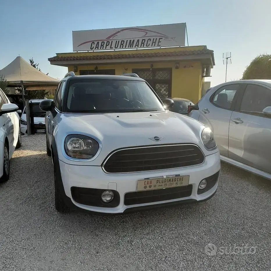 Usata Mini Cooper D Countryman Business 116 CV (85 kW) 2018 Bianco SUV