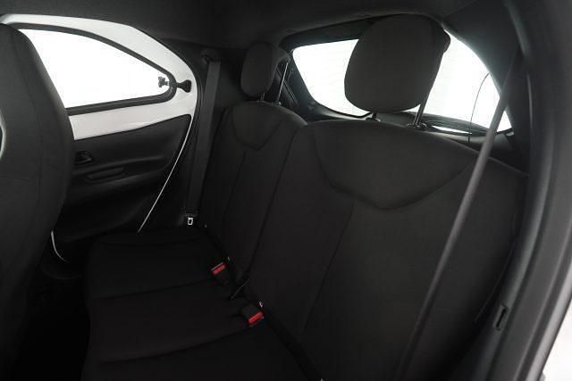 Usata Toyota Aygo X Trend 72 CV (52 kW) 2025 Superwhite/ black SUV