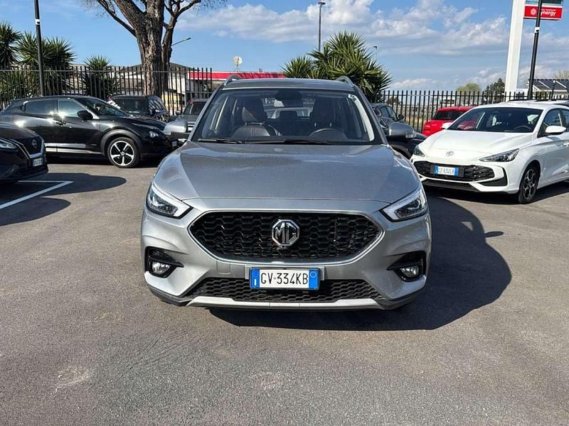 Usata MG ZS Luxury 106 CV (77 kW) 2024 Grigio SUV