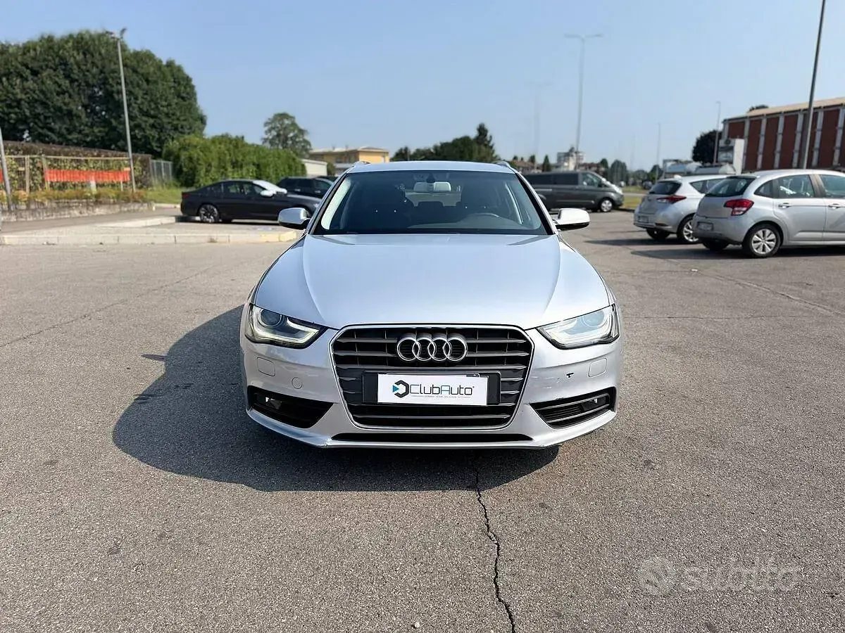 Usata Audi A4 Business 150 CV (110 kW) 2015 Grigio Station wagon