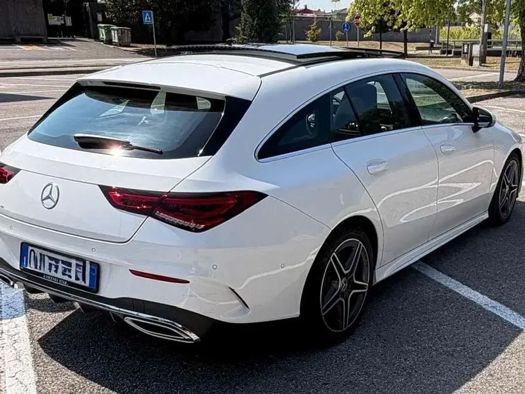 Usata Mercedes CLA200 Premium 150 CV (110 kW) 2022 Bianco Coupé