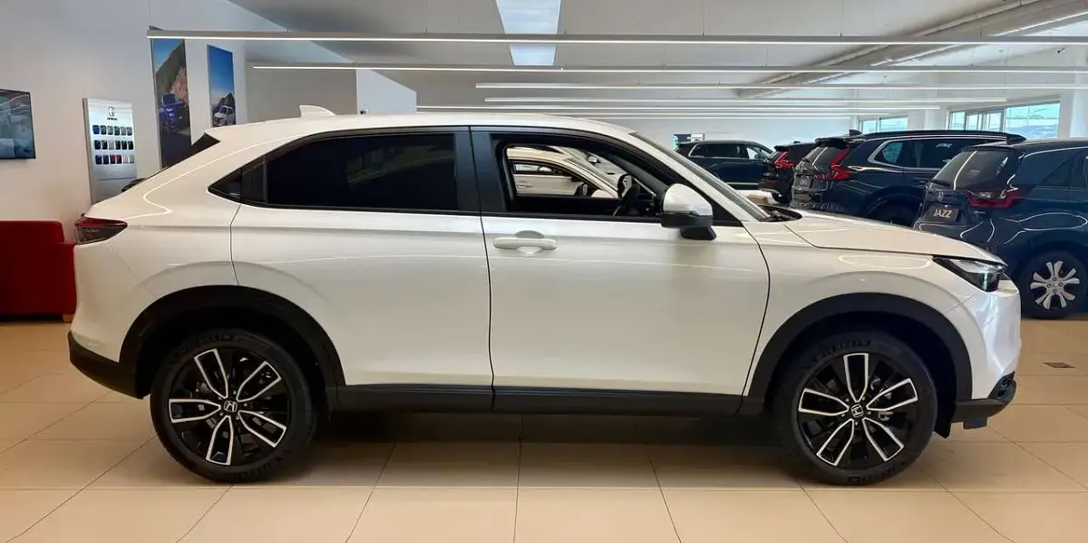 Nuova Honda HR-V Elegance 107 CV (78 kW) 2026 Other SUV