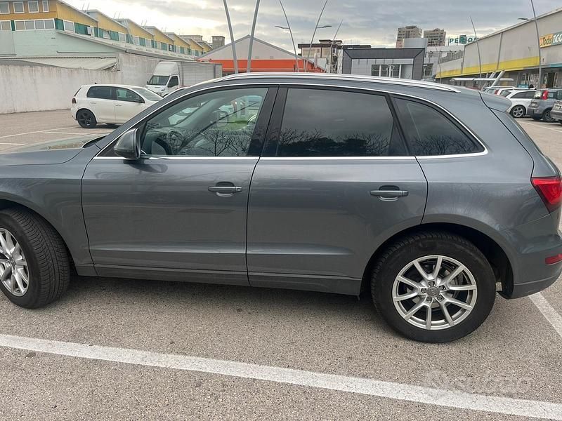 Usata Audi Q5 177 CV (130 kW) 2014 Grigio SUV