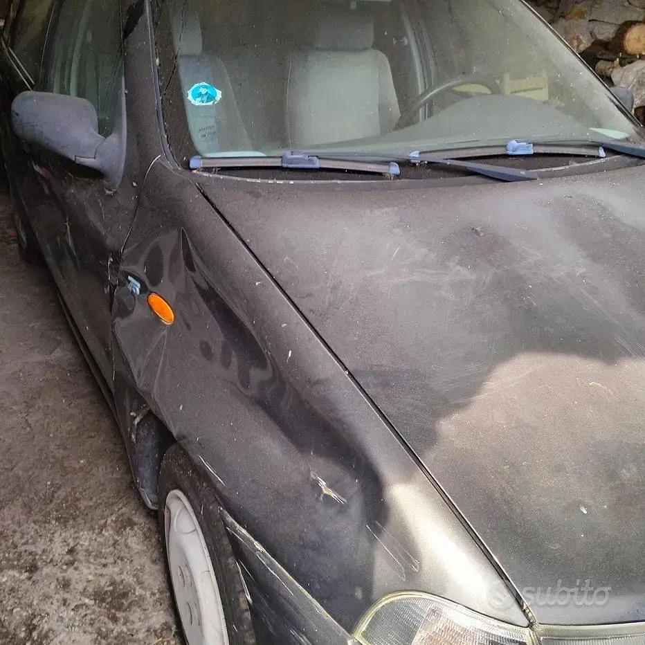 Usata Fiat Punto 54 CV (39 kW) 1999 Utilitaria