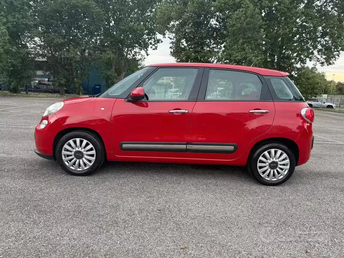 Usata Fiat 500L Lounge 85 CV (62 kW) 2012 Rosso Monovolume