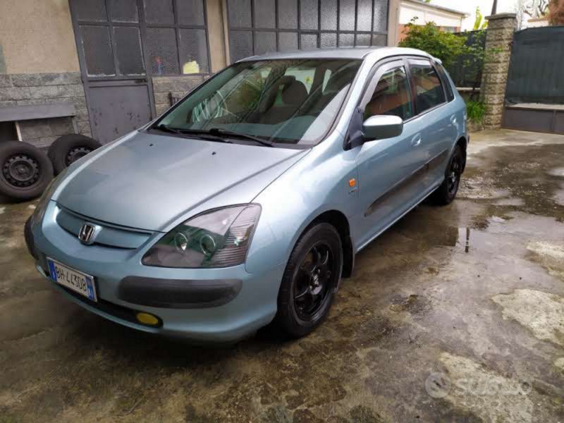 Blu Usata 2001 Honda Civic Tre volumi | 3500 € - Immagine 1/4
