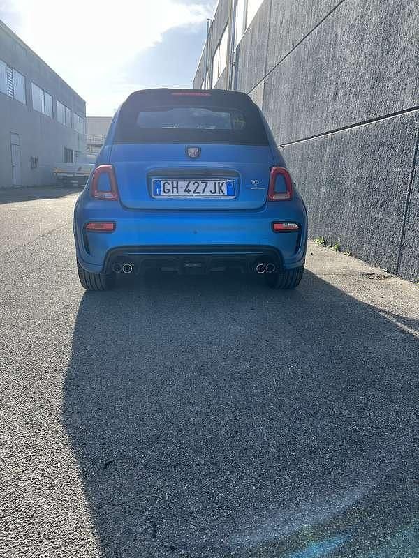 Usata Abarth 595C Competizione 179 CV (131 kW) 2021 Blu/azzurro Cabrio