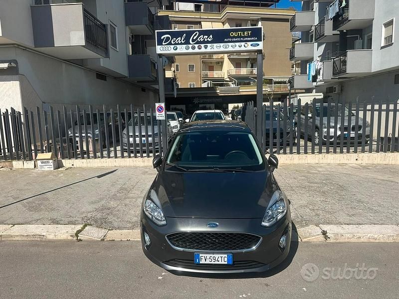 Second-hand Ford Fiesta ST-Line 86 CP (63 kW) 2019 Gri Hatchback