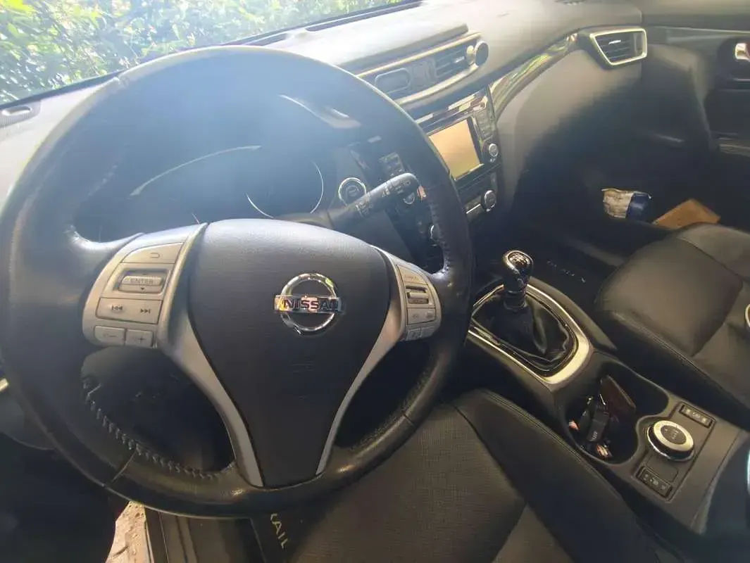 Usata Nissan X-Trail 131 CV (96 kW) 2017 Grigio SUV