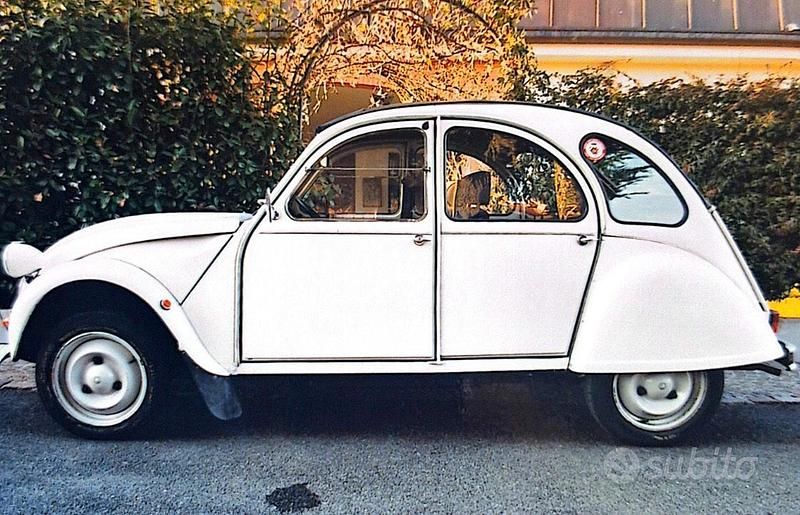 Usata Citroën 2CV 29 CV (21 kW) 1987 Bianco Berlina