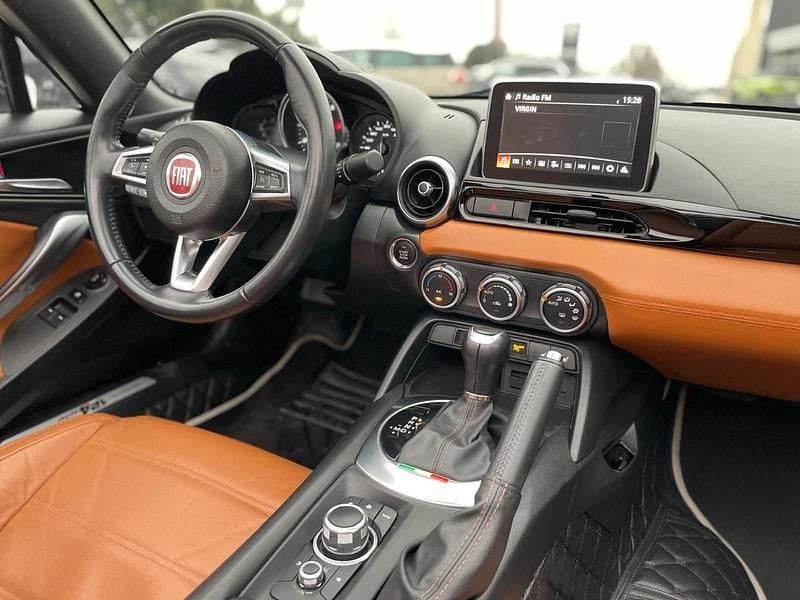 Usata Fiat 124 Spider Lusso 140 CV (102 kW) 2018 Bianco Cabrio