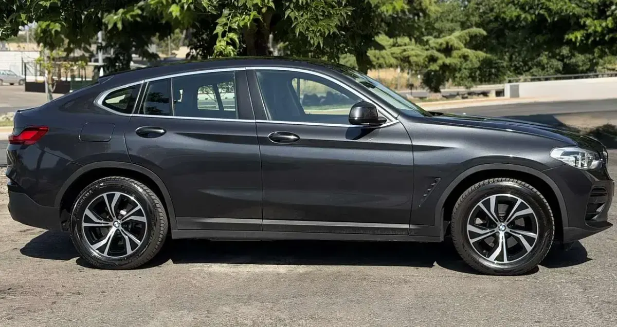 Usata BMW X4 xLine 190 CV (139 kW) 2020 Grigio SUV