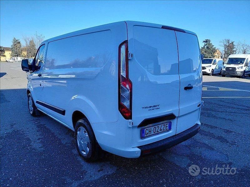 Usata Ford Transit Custom 130 CV (95 kW) 2022 Bianco Berlina