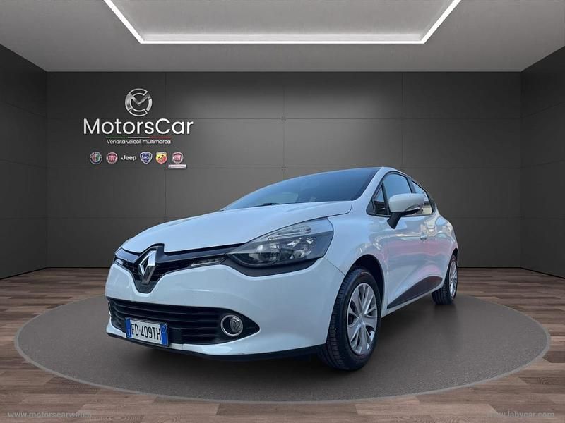 Usata Renault Clio IV Life 75 CV (55 kW) 2016 Bianco Berlina
