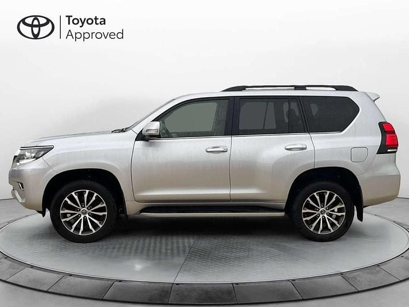 Usata Toyota Land Cruiser Executive 204 CV (150 kW) 2023 Argento SUV