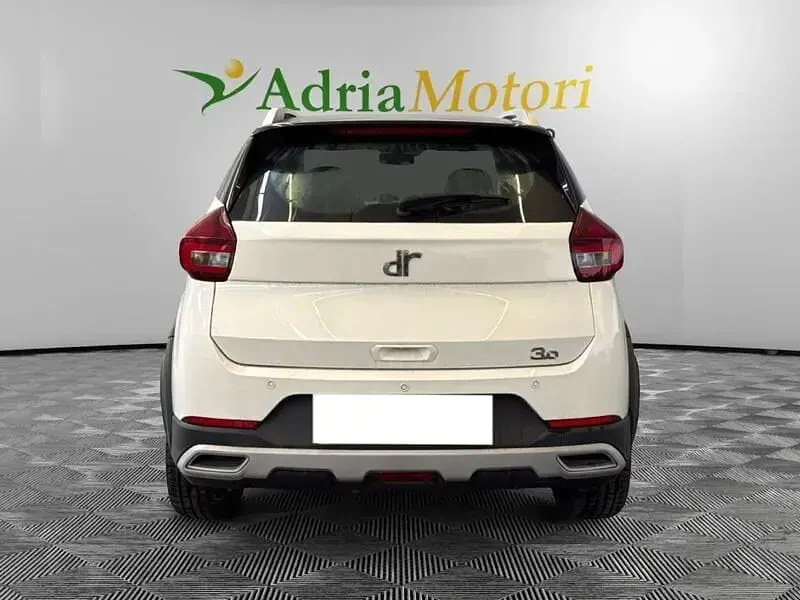 Usata DR DR 3.0 116 CV (85 kW) 2023 Bianco SUV
