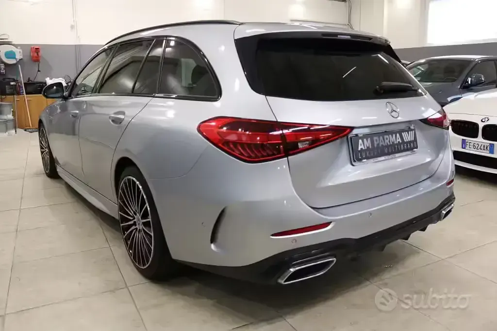 Usata Mercedes C300 Premium 265 CV (194 kW) 2022 Grigio Station wagon