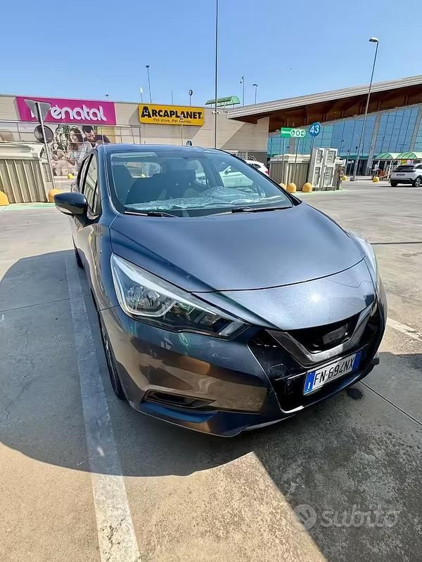 Usata Nissan Micra 90 CV (66 kW) 2018 Grigio Utilitaria