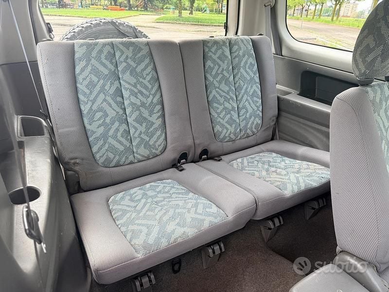 Usata Suzuki Grand Vitara 94 CV (69 kW) 2000 Verde Station wagon